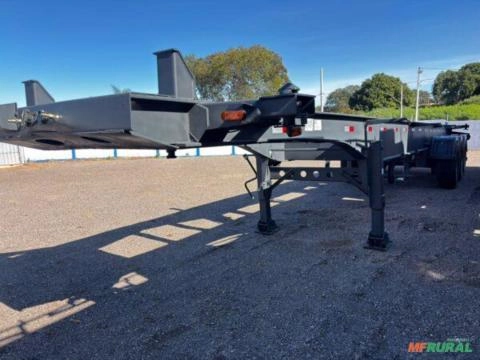 PORTA CONTAINER 40 PES ANO 2013 MARCA FACHINNI Imagem PORTA CONTAINER 40 PES ANO 2013 MARCA FACHINNI