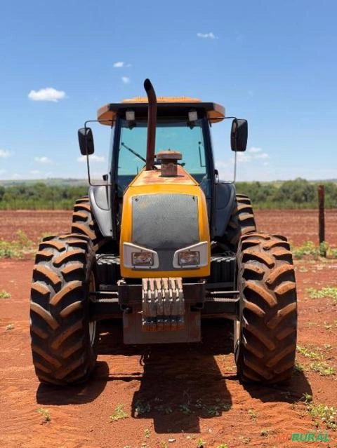 Imagem Trator Valtra BH 180 Imagem Trator Valtra BH 180