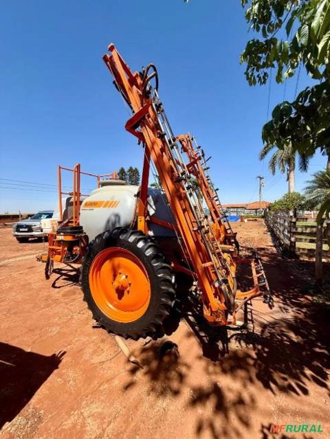 Pulverizador Jacto Advance 2000 (AM-18) Ano 2022 Imagem Pulverizador Jacto Advance 2000 (AM-18) Ano 2022