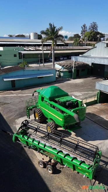 Plataforma de Corte 25 pés Caracol John Deere 625F Ano 2021 Imagem Plataforma de Corte 25 pés Caracol John Deere 625F Ano 2021