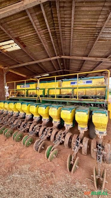 Plantadeira Tatu COP CE Ano 2012 Imagem Plantadeira Tatu COP CE Ano 2012