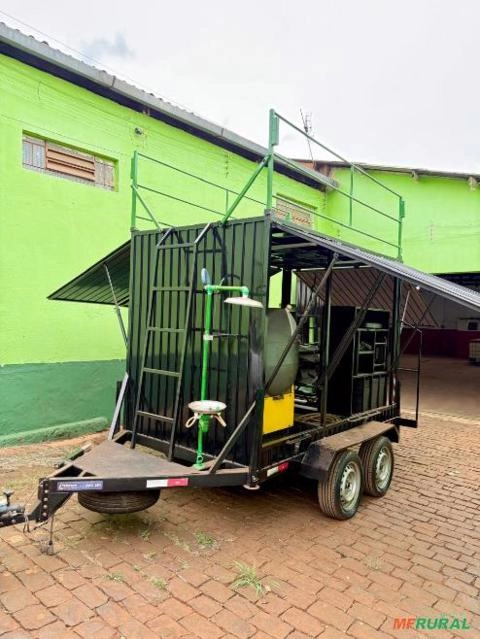 CONJUNTO COMPLETO DRONE AGRÍCOLA Imagem CONJUNTO COMPLETO DRONE AGRÍCOLA