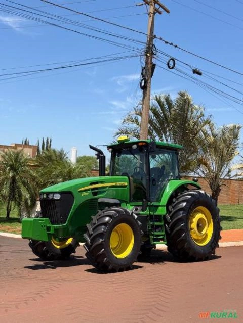 Trator John Deere 7230 J Ano 2020 Imagem Trator John Deere 7230 J Ano 2020