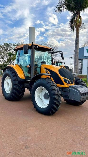 Trator Valtra A144 Hitech Imagem Trator Valtra A144 Hitech