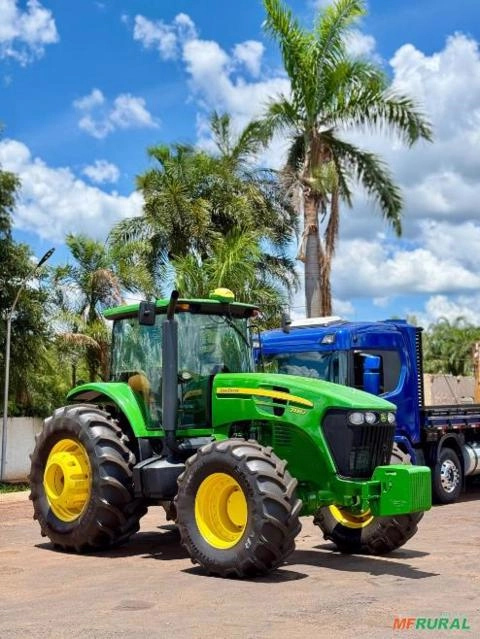 Trator John Deere 7225j Ano 2016 Imagem Trator John Deere 7225j Ano 2016