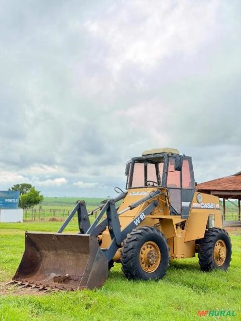 Pá carregadeira CASE W18 Imagem Pá carregadeira CASE W18