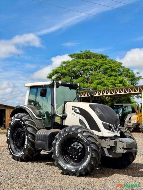Trator Valtra BH 194 Ano 2018 Imagem Trator Valtra BH 194 Ano 2018