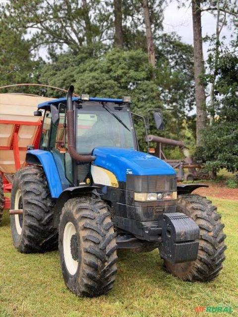 Trator New Holland TM 7020 Ano 2013 Imagem Trator New Holland TM 7020 Ano 2013