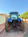 Trator New Holland TL 5.100 Imagem Trator New Holland TL 5.100