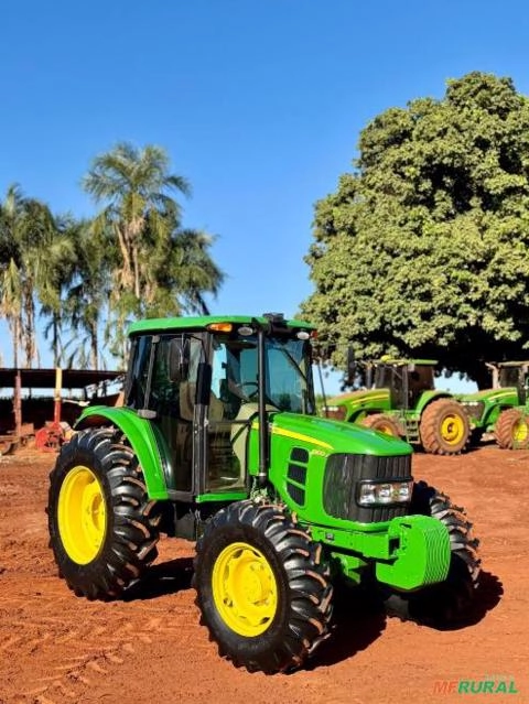 Trator John Deere 6100 J Ano 2022 Imagem Trator John Deere 6100 J Ano 2022