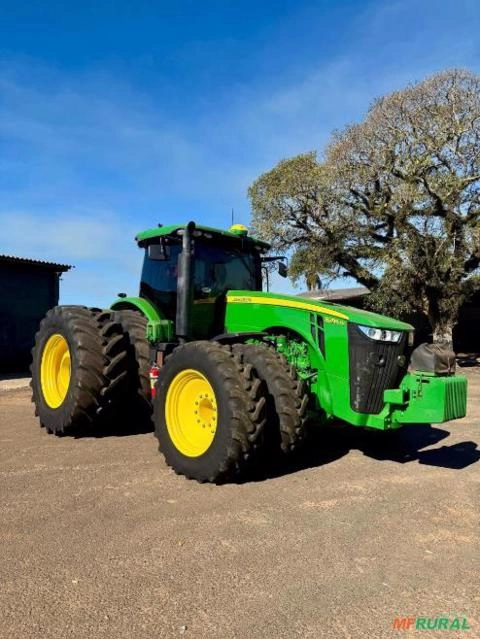Trator John Deere 8295R Imagem Trator John Deere 8295R