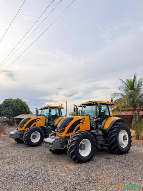 Trator Valtra CVT T 230 Imagem Trator Valtra CVT T 230