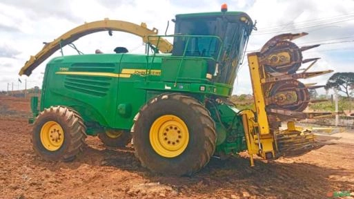 FORRAGEIRA AUTOMOTRIZ John Deere 7350 Imagem FORRAGEIRA AUTOMOTRIZ John Deere 7350