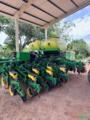 Plantadeira John Deere DB 40 MaxEmerge 5 (semente) Imagem Plantadeira John Deere DB 40 MaxEmerge 5 (semente)
