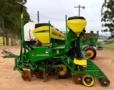 Plantadeira John Deere 1113 (à vácuo) Imagem Plantadeira John Deere 1113 (à vácuo)