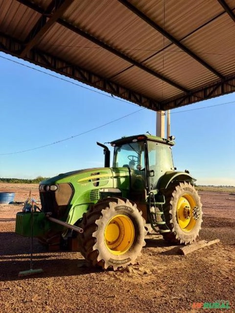 Trator John Deere 7230j Imagem Trator John Deere 7230j