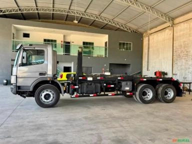 Caminhão Mercedes-Benz Atego 2426 Imagem Caminhão Mercedes-Benz Atego 2426