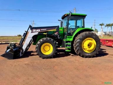 Trator John Deere 7225j + CONJUNTO FRONTAL Imagem Trator John Deere 7225j + CONJUNTO FRONTAL
