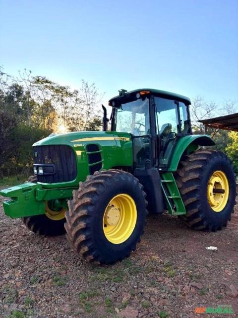 Trator John Deere 6180j Imagem Trator John Deere 6180j