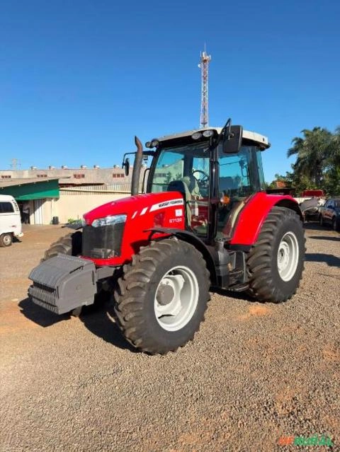 Trator Massey Ferguson 6713R Imagem Trator Massey Ferguson 6713R