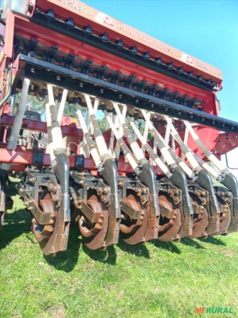 Plantadeira Múltipla Semeato SHM 11/13 ano 2014 Imagem Plantadeira Múltipla Semeato SHM 11/13 ano 2014