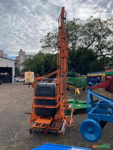 Imagem Pulverizador Jacto Condor AM 12 Imagem Pulverizador Jacto Condor AM 12