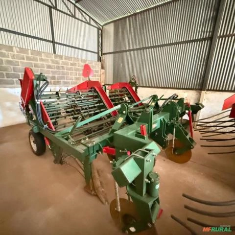 Arrancador de amendoim duplo KBM Imagem Arrancador de amendoim duplo KBM