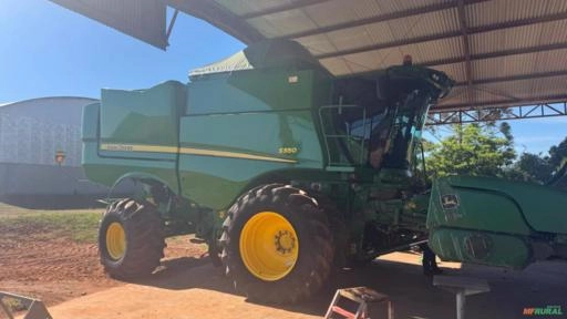 Colheitadeira John Deere S550 Ano 2019 Imagem Colheitadeira John Deere S550 Ano 2019
