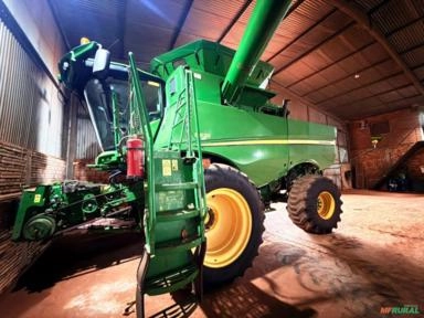 Colheitadeira John Deere S670 Ano 2016 Imagem Colheitadeira John Deere S670 Ano 2016