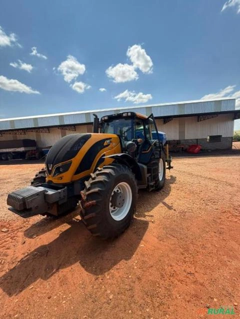 Imagem Trator Valtra BH 194 HiTech  Ano 2019 Imagem Trator Valtra BH 194 HiTech  Ano 2019