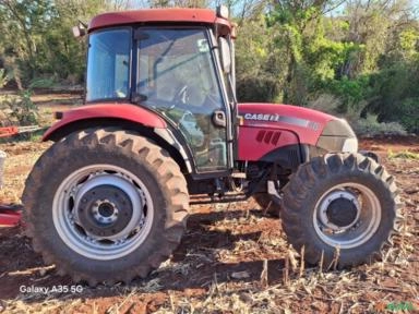 Trator Case Farmall 80  Ano 2018 Imagem Trator Case Farmall 80  Ano 2018