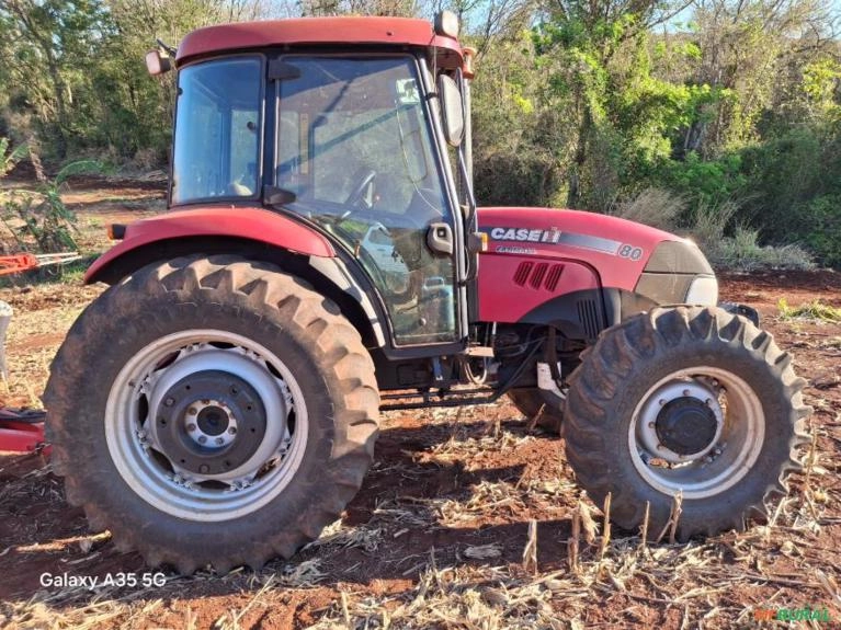 Trator Case Farmall 80  Ano 2018 Imagem Trator Case Farmall 80  Ano 2018