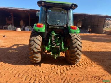 Imagem Trator John Deere 5078  Ano 2024 Imagem Trator John Deere 5078  Ano 2024