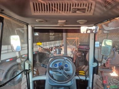 Imagem Trator Valtra BH 165 Ano 2013 Imagem Trator Valtra BH 165 Ano 2013