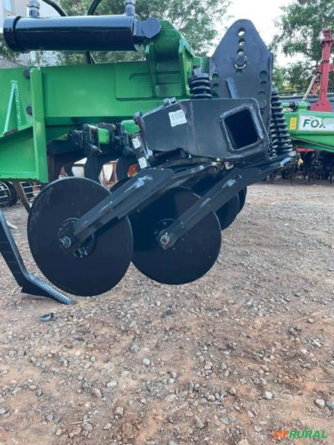 Imagem Escarificador Stara Fox 15H Imagem Escarificador Stara Fox 15H