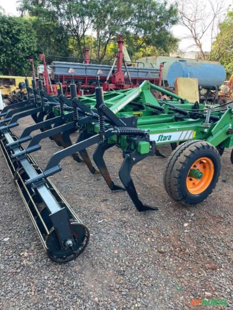 Imagem Escarificador Stara Fox 15H Imagem Escarificador Stara Fox 15H