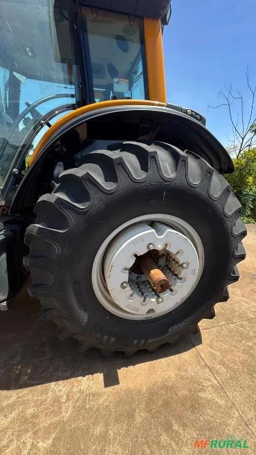 Imagem Trator Valtra BH 194 Hitech  Ano 2023 Imagem Trator Valtra BH 194 Hitech  Ano 2023