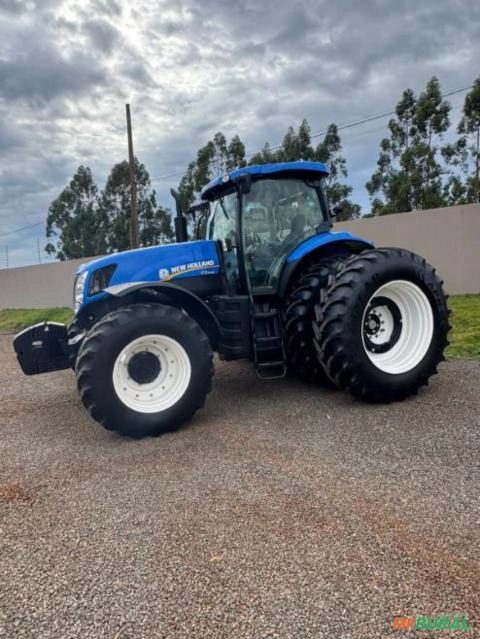 Trator New Holland T7.245 Ano 2016 Imagem Trator New Holland T7.245 Ano 2016