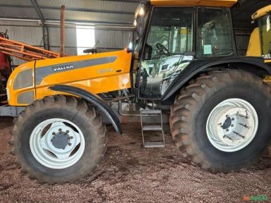 Trator Valtra BM 110 Ano 2011 Imagem Trator Valtra BM 110 Ano 2011