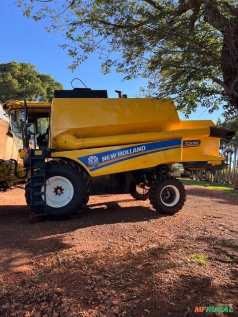 Colheitadeira New Holland TC 5.90 Ano 2021 Imagem Colheitadeira New Holland TC 5.90 Ano 2021