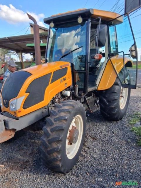 🚜Trator Valtra A750 – Ano 2016 Imagem 🚜Trator Valtra A750 – Ano 2016