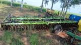 Grade Niveladora Piccin 64 discos Imagem Grade Niveladora Piccin 64 discos