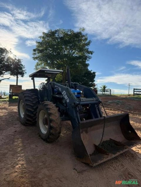 Trator New Holland 7630 – Ano 2001 Imagem Trator New Holland 7630 – Ano 2001