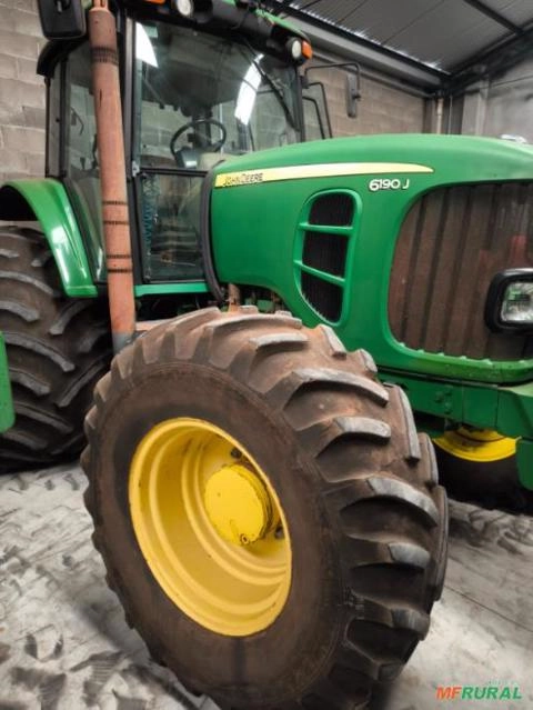 Trator John Deere 6190J – Ano 2019 Imagem Trator John Deere 6190J – Ano 2019