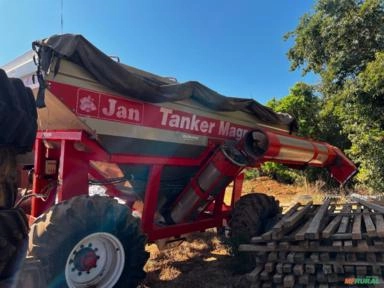 CARRETA BOX GRANELEIRO BAZUCA TANKER MAGNUS T 500 ANO 2013 Imagem CARRETA BOX GRANELEIRO BAZUCA TANKER MAGNUS T 500 ANO 2013