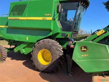 Colheitadeira John Deere 1175 Imagem Colheitadeira John Deere 1175