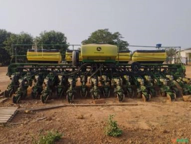 Plantadeira 16X50 CCS JOHN DEERE - 2020 Imagem Plantadeira 16X50 CCS JOHN DEERE - 2020