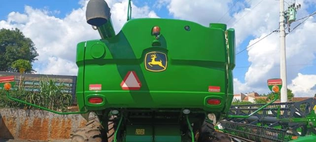 Imagem Colheitadeira John Deere S540 Ano 2016 Imagem Colheitadeira John Deere S540 Ano 2016