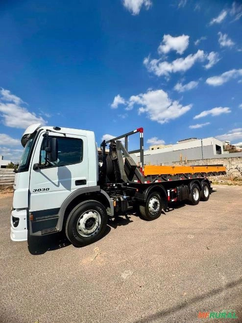 Caminhão Mercedes Benz Atego 3030 Bitruck Ano 2020 Imagem Caminhão Mercedes Benz Atego 3030 Bitruck Ano 2020