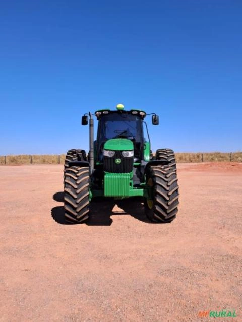 Imagem Trator John Deere 6210M Ano 2022 Imagem Trator John Deere 6210M Ano 2022